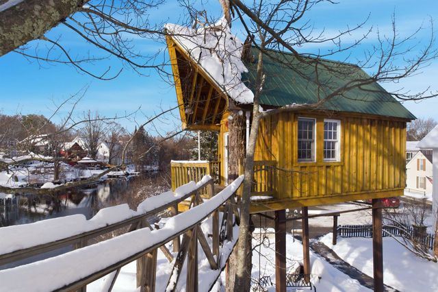 96 Church Street, Laconia, NH 03246