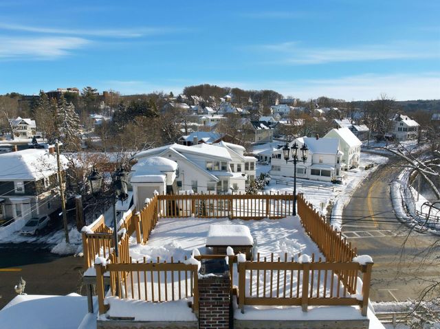 96 Church Street, Laconia, NH 03246