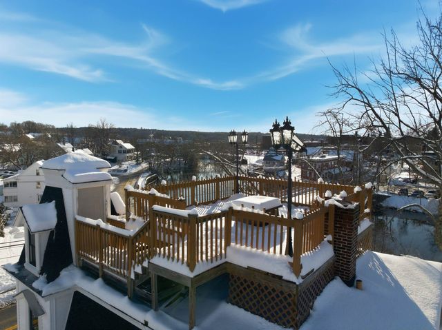 96 Church Street, Laconia, NH 03246