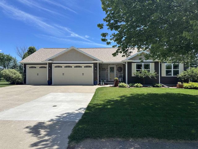 N2290 HOLY HILL DRIVE, Greenville, WI 54942