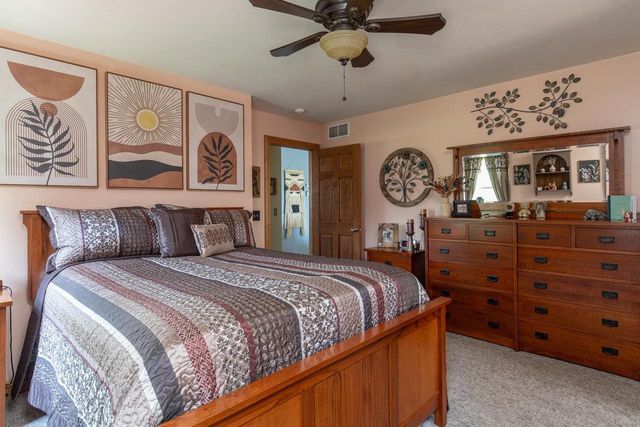 N2290 HOLY HILL DRIVE, Greenville, WI 54942