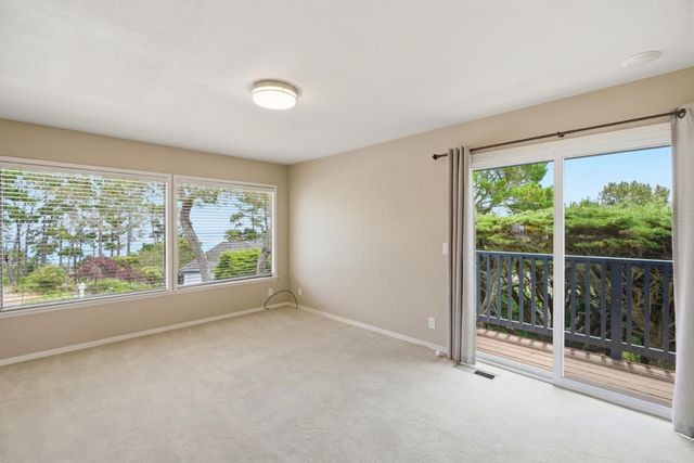 9 Sommerset Vale, Monterey, CA 93940