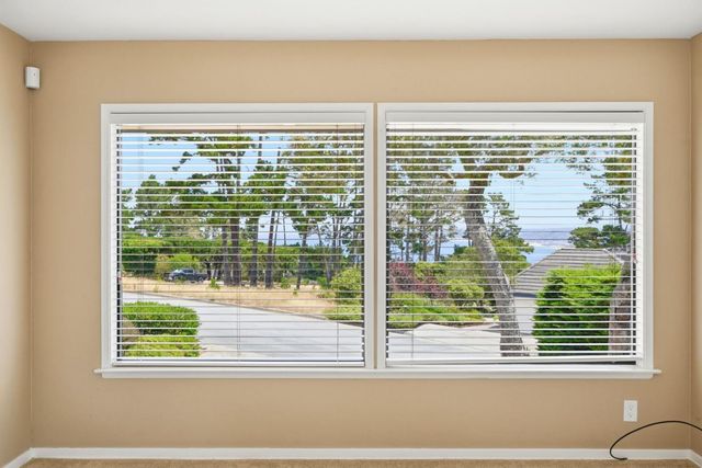 9 Sommerset Vale, Monterey, CA 93940