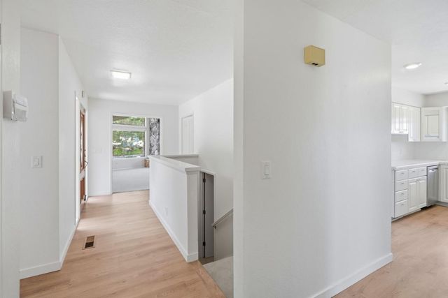 9 Sommerset Vale, Monterey, CA 93940
