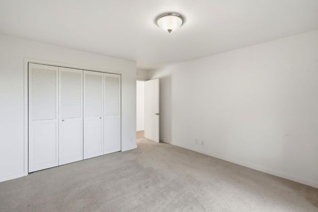 9 Sommerset Vale, Monterey, CA 93940