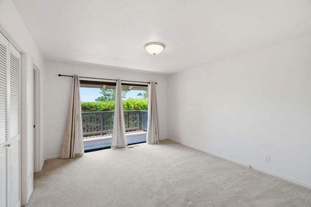 9 Sommerset Vale, Monterey, CA 93940
