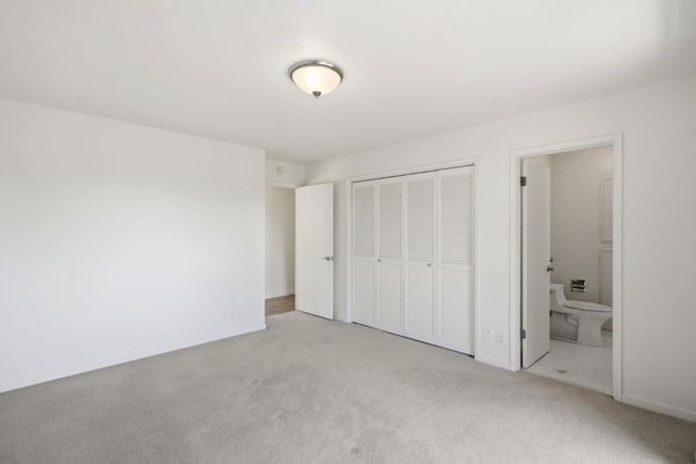 9 Sommerset Vale, Monterey, CA 93940
