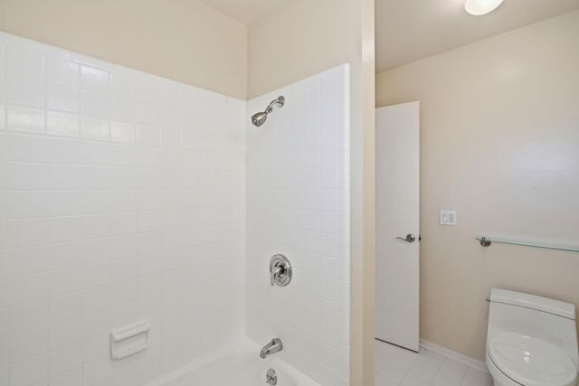 9 Sommerset Vale, Monterey, CA 93940