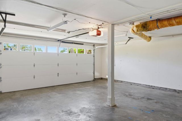9 Sommerset Vale, Monterey, CA 93940