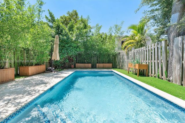 2920 SW 25th Terrace B, Miami, FL 33133