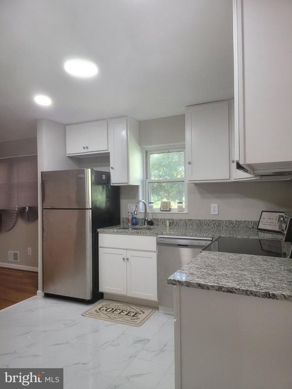 12928 JAMESON DR, Waldorf, MD 20602