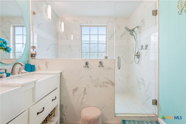 50 Dusty Dam Road, Coupland, TX 78615