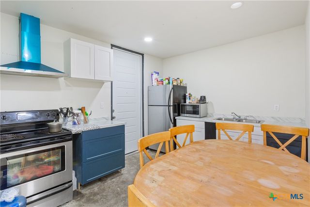 50 Dusty Dam Road, Coupland, TX 78615