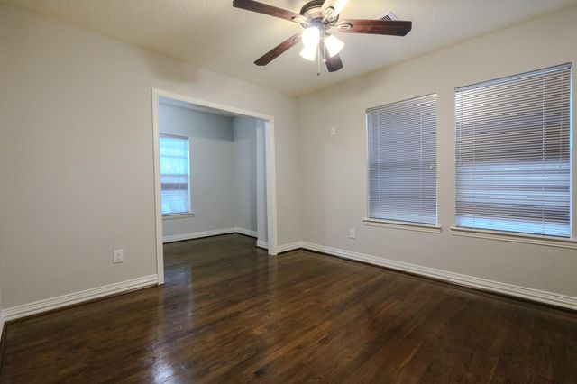 4609 University Oaks Boulevard, Houston, TX 77004