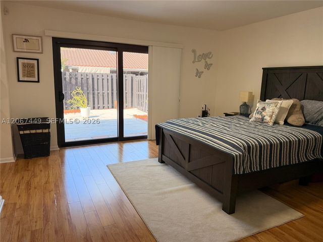 6641 NW 174th Ter, Hialeah, FL 33015