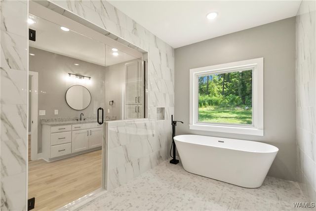 16246 Holly Springs, Northport, AL 35475