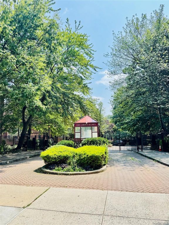 15020 71st Avenue 4K, Flushing, NY 11367