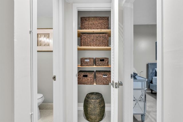 302 Norwich M, West Palm Beach, FL 33417