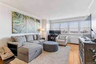 10230 66 Road 15G, Forest Hills, NY 11375