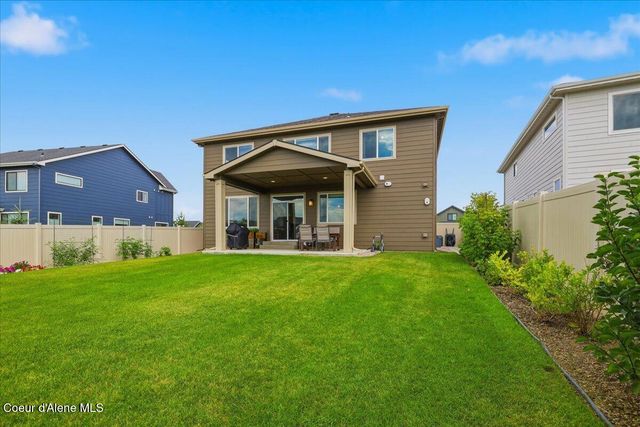 1096 E Percival LN, Post Falls, ID 83854