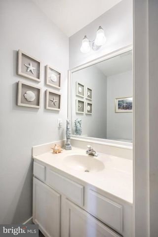 1018 TRINITY RD, Felton, PA 17322