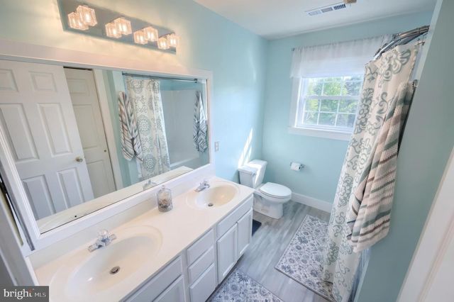 1018 TRINITY RD, Felton, PA 17322