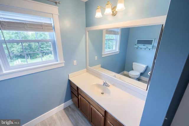 1018 TRINITY RD, Felton, PA 17322