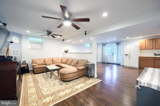 1018 TRINITY RD, Felton, PA 17322