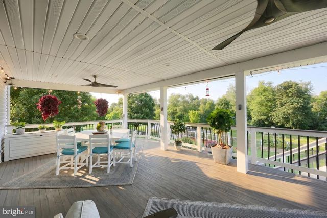 1018 TRINITY RD, Felton, PA 17322