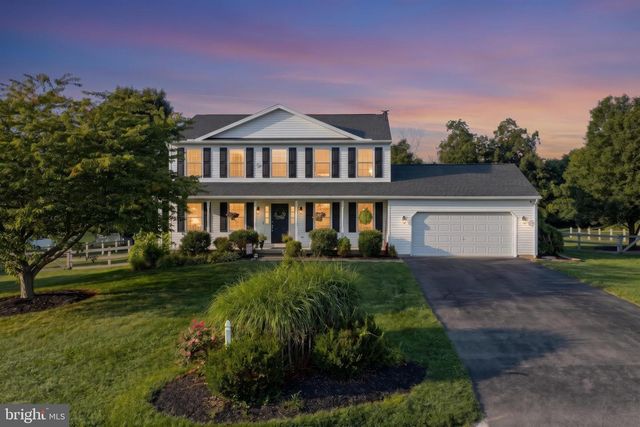 1018 TRINITY RD, Felton, PA 17322