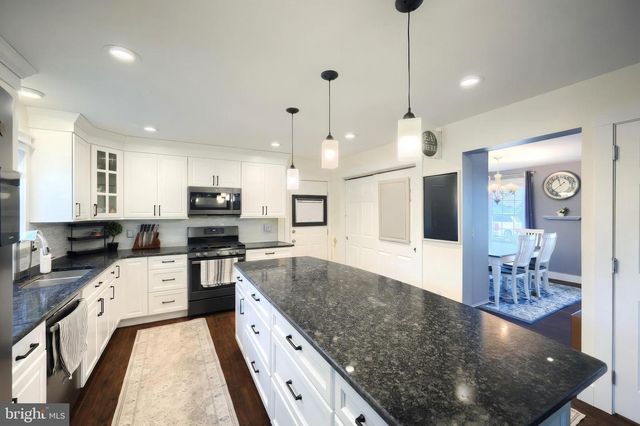 1018 TRINITY RD, Felton, PA 17322