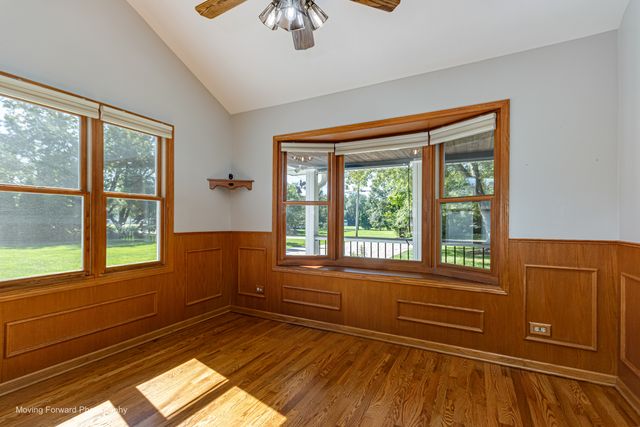 14047 Linder Avenue, Midlothian, IL 60445