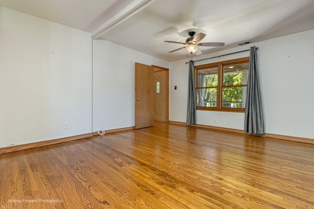 14047 Linder Avenue, Midlothian, IL 60445