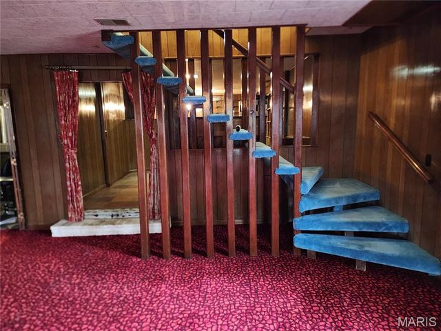 2001 Woodhaven Road, Poplar Bluff, MO 63901