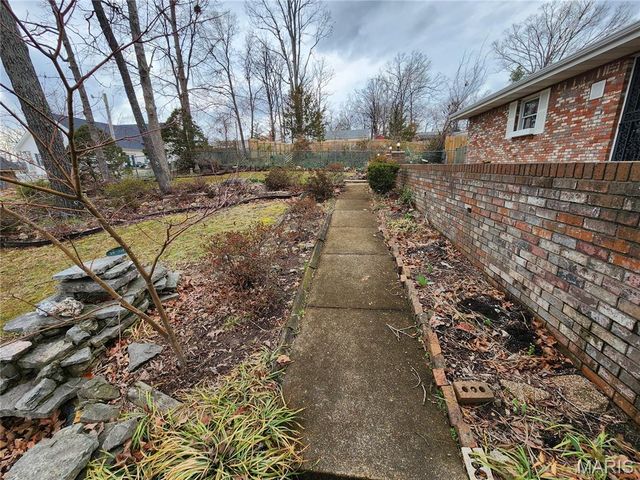 2001 Woodhaven Road, Poplar Bluff, MO 63901