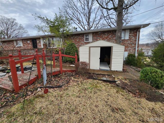 2001 Woodhaven Road, Poplar Bluff, MO 63901