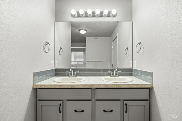 11445 W Belgrave Street, Nampa, ID 83651