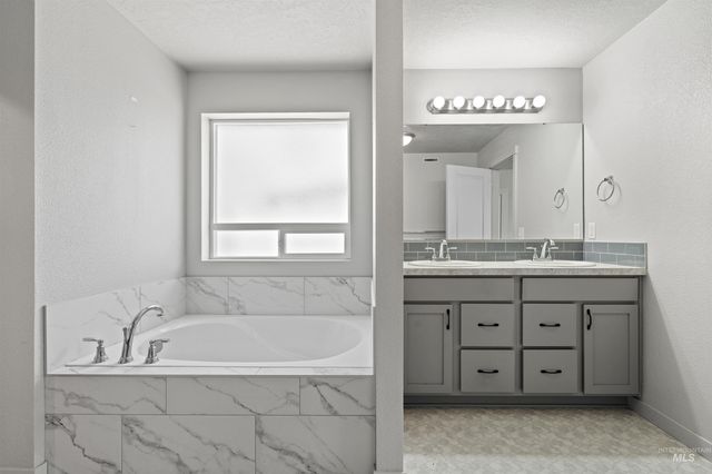11445 W Belgrave Street, Nampa, ID 83651