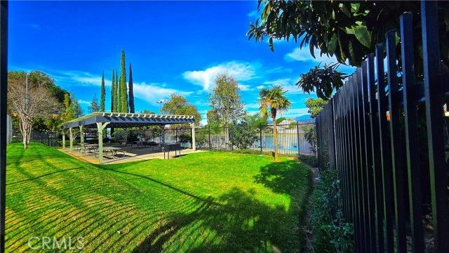 1586 Border Avenue G, Corona, CA 92882
