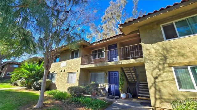 1586 Border Avenue G, Corona, CA 92882