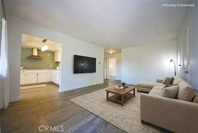 1586 Border Avenue G, Corona, CA 92882