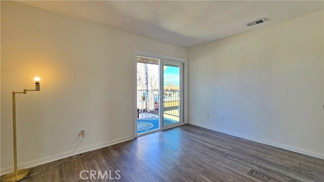 1586 Border Avenue G, Corona, CA 92882