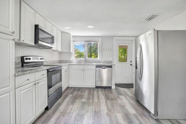 2012 E HARDING STREET, Orlando, FL 32806