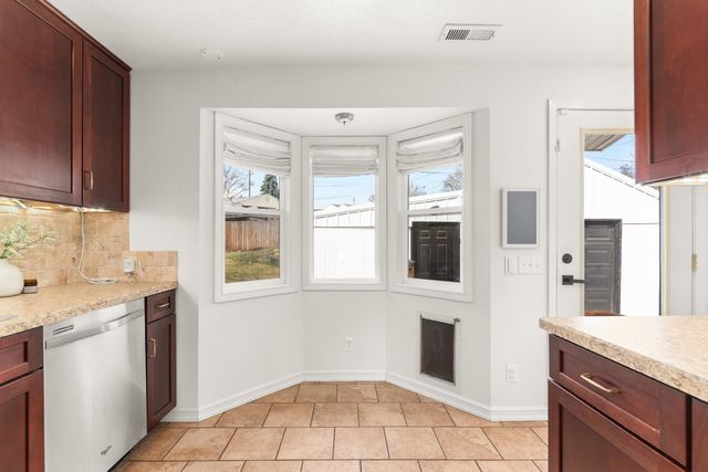 2526 W Decatur Ave, Spokane, WA 99205