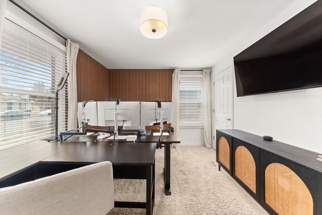 2526 W Decatur Ave, Spokane, WA 99205