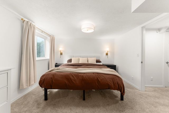 2526 W Decatur Ave, Spokane, WA 99205