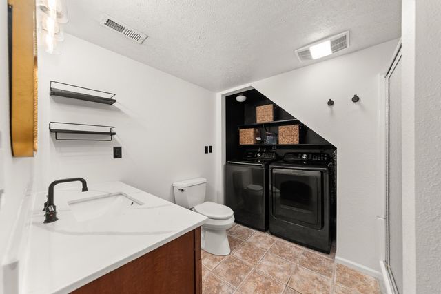 2526 W Decatur Ave, Spokane, WA 99205