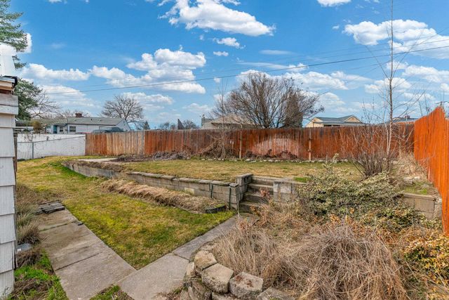 2526 W Decatur Ave, Spokane, WA 99205