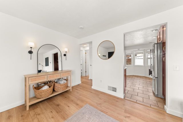 2526 W Decatur Ave, Spokane, WA 99205