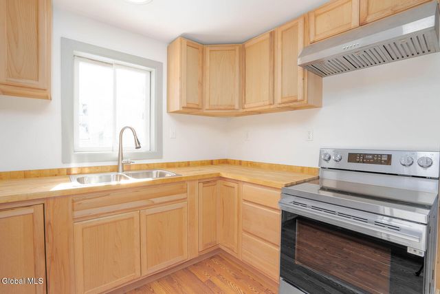 3164 County Route 30, Hebron, NY 12865